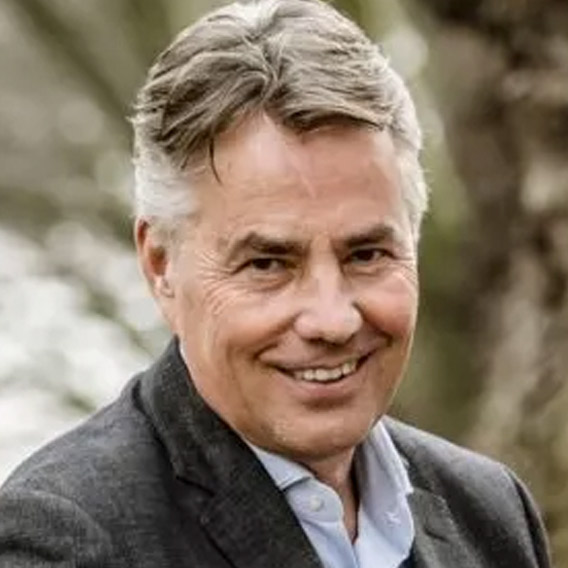 Prof. Dietrich Baumgart, Porträt